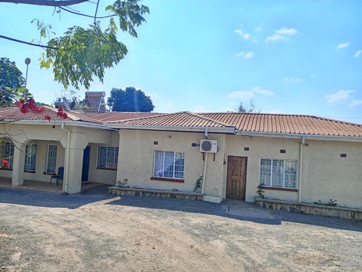 Matt Bed And Breakfast Лилонгве Екстериор снимка